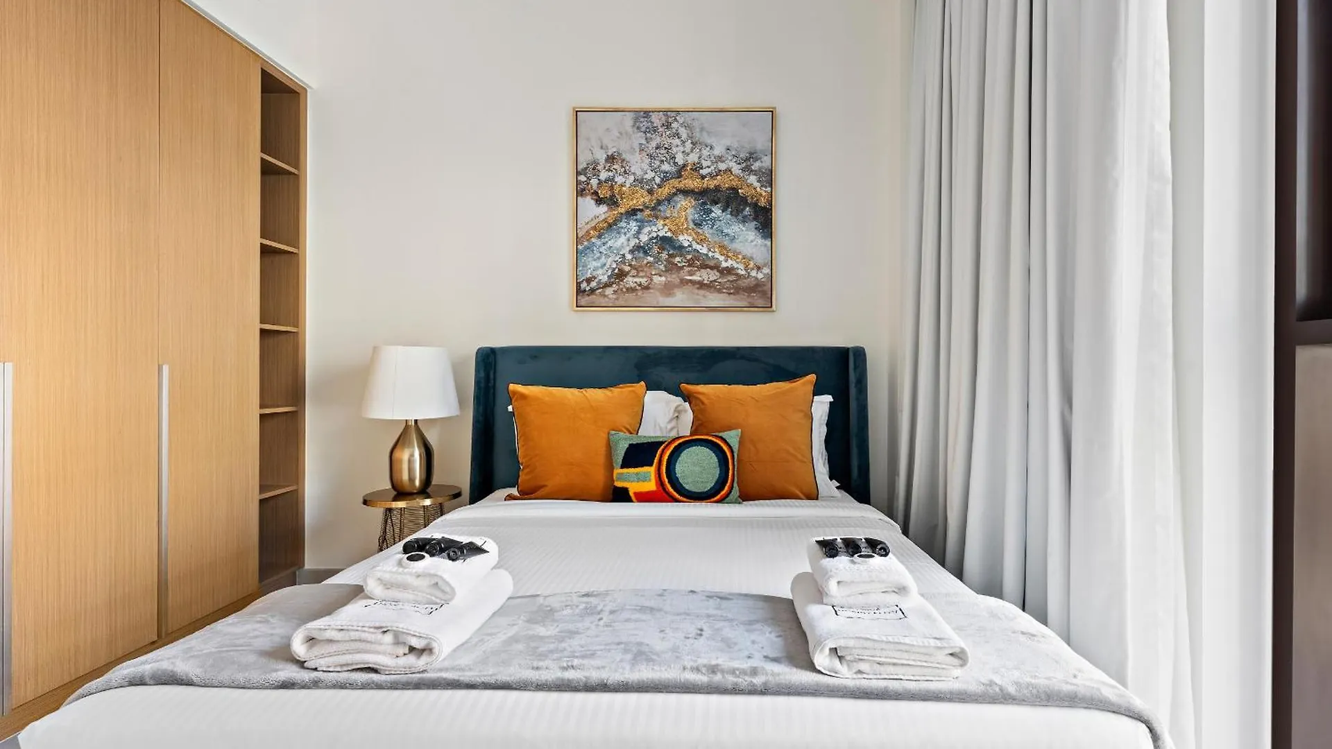 Apartment Relax & Unwind 1Br Retreat In Surf- Creek Beach 40 Dubai